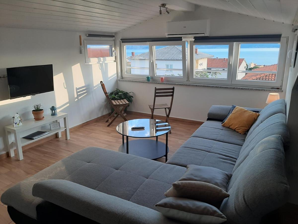 Apartments Casper Novi Vinodolski Zewnętrze zdjęcie