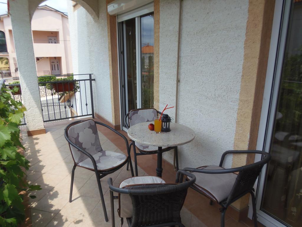 Apartments Casper Novi Vinodolski Zewnętrze zdjęcie