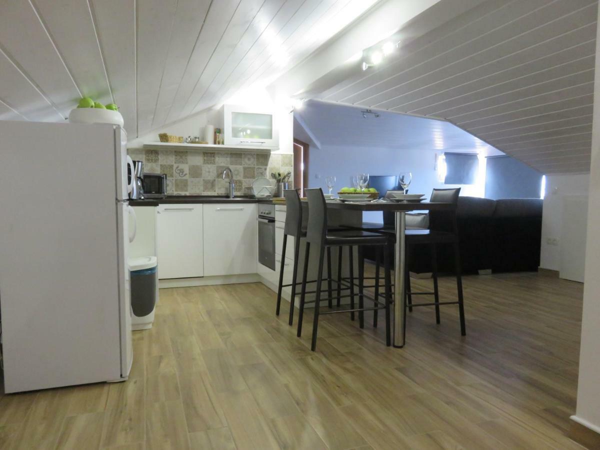 Apartments Casper Novi Vinodolski Zewnętrze zdjęcie