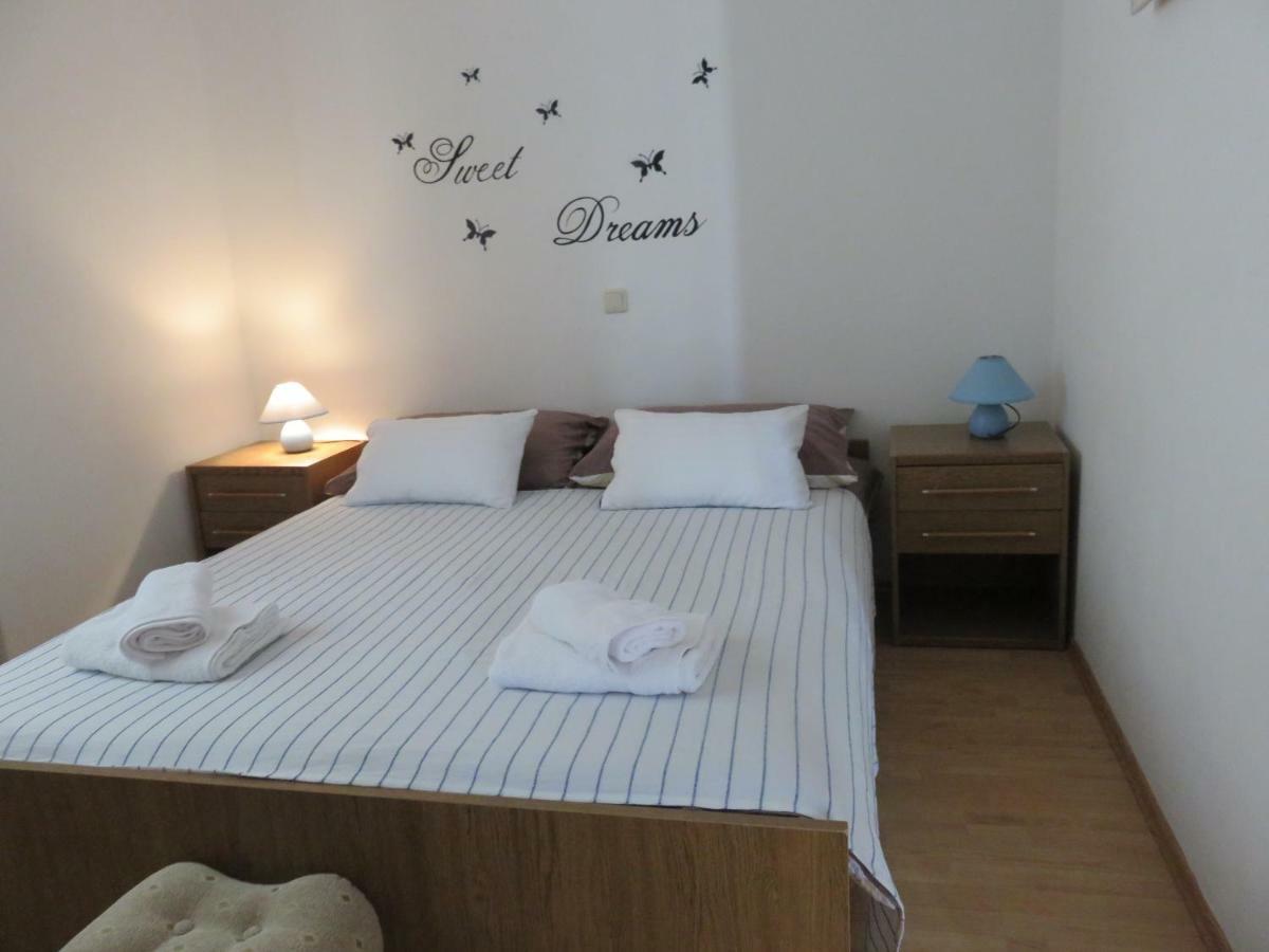 Apartments Casper Novi Vinodolski Zewnętrze zdjęcie